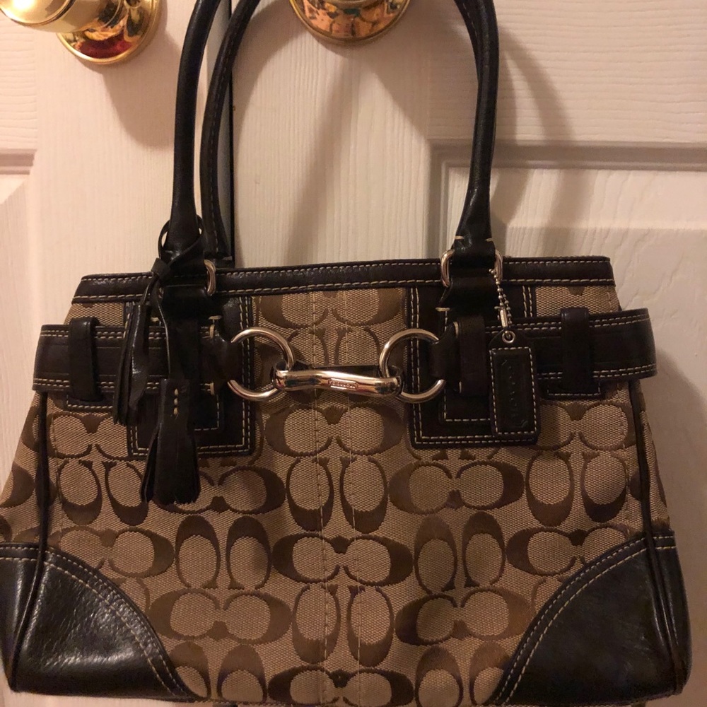 Authentic COACH handbag. Excellent condition